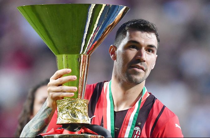 Serie A -Romagnoli landet i Rom forud for Lazio-skifte