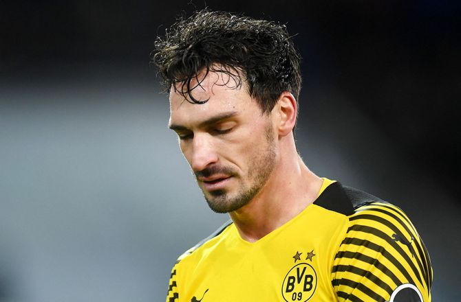 Bundesliga -Ærlig Hummels: Dortmund bør ikke forlænge med mig