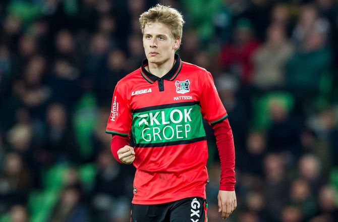 Æresdivisionen -Mattsson bidrog til hollandsk målfest
