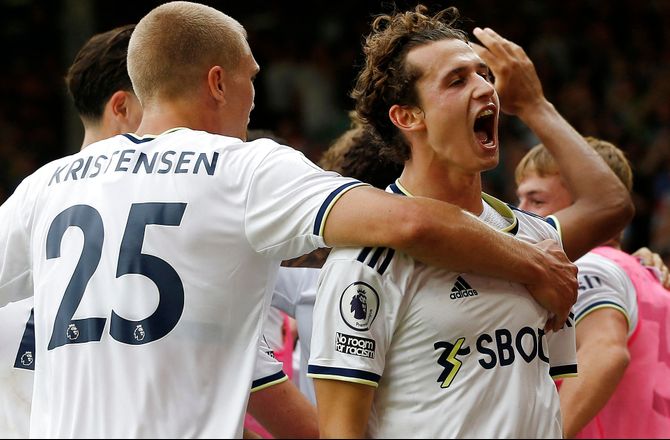 Premier League -Nissen med fuld tid da Leeds smed sejren til sidst