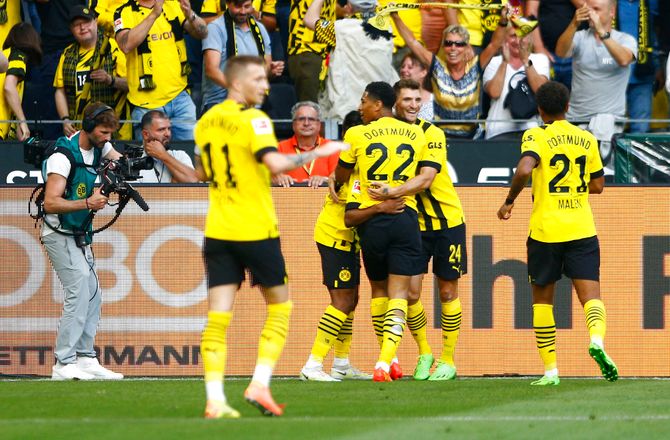 Bundesliga -Hradecky så rødt da Dortmund slog Leverkusen