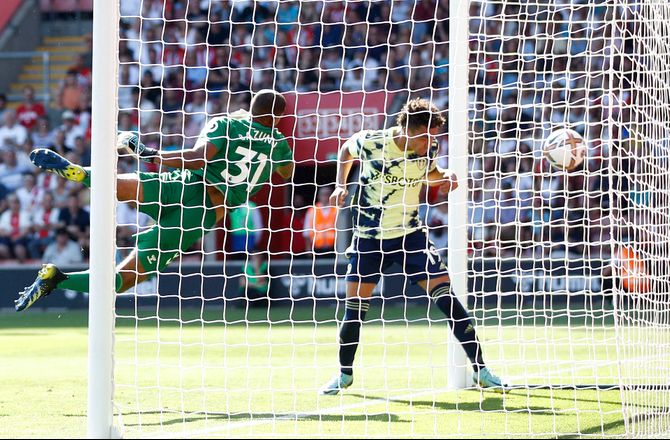 Premier League -Rodrigo nettede forgæves: Må bare sluge resultatet