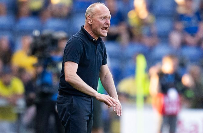 3F Superliga -Niels F. om udskiftnings-bommert: Var min egen fejl