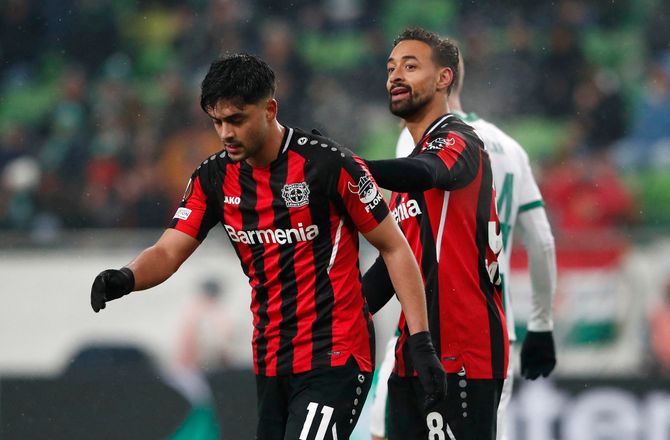 Bundesliga -Leverkusen-profil ude i seks uger med knæskade