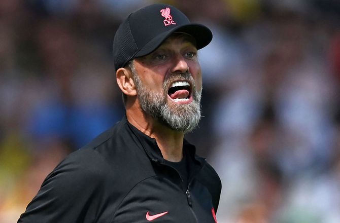 International -Klopp forstår ikke Barca-handler: Hvordan har de råd?