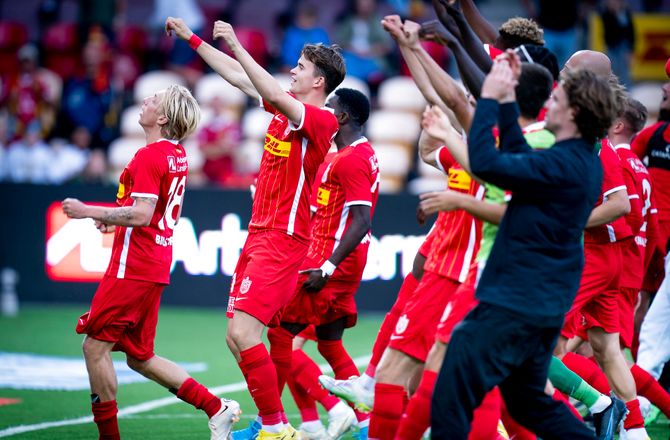 3F Superliga -FCN med samme 11 - Horsens skifter tre mand