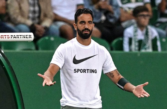 Primeira Liga -Officielt: Sporting forlænger med ombejlet cheftræner