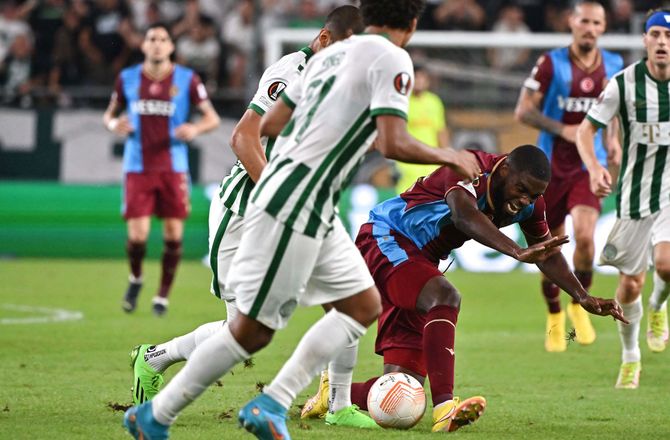 Europa League -Jens Stryger startede i smalt Trabzonspor-nederlag