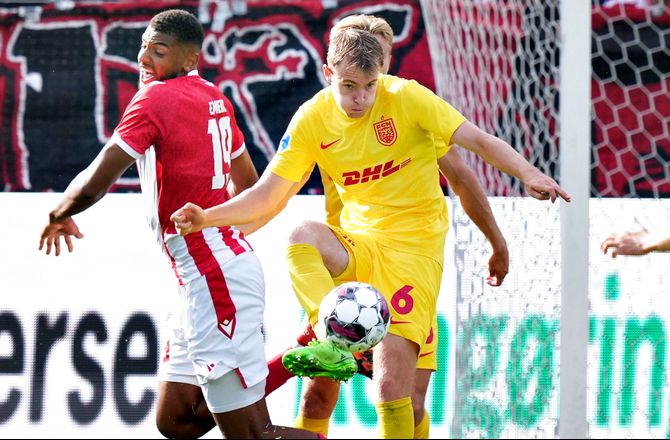 3F Superliga -FCN har afvist græsk bud på Jacob Steen Christensen