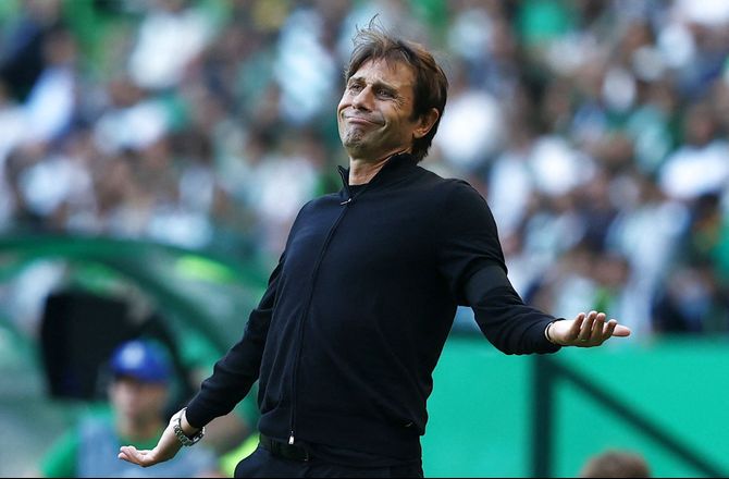 Premier League -Conte kædes sammen med Juventus: Respektløst