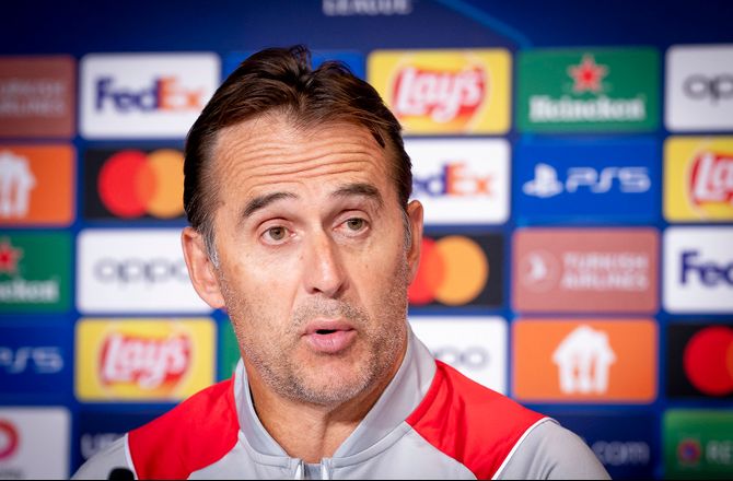 International -Medie: Sevilla fyrer træneren efter aftenens Dortmund-brag