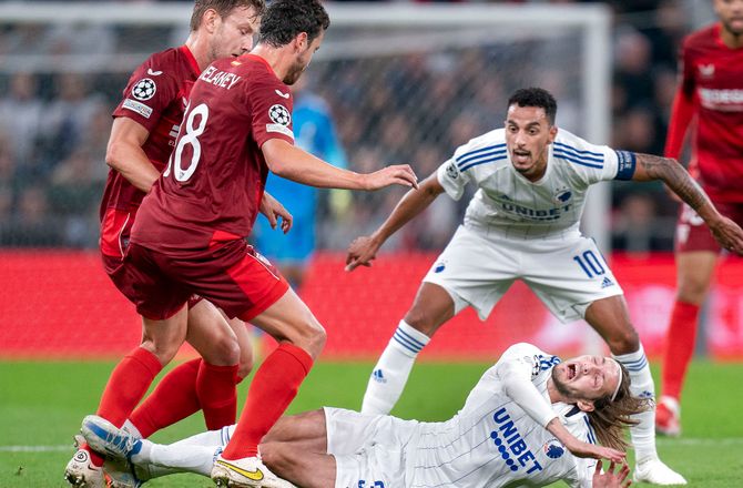 Første CL-point i hus - FCK holdt Sevilla fra fadet i deler - Vimarsana News