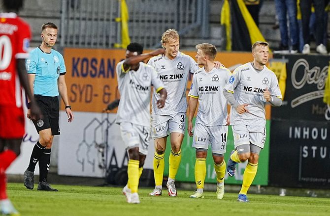 3F Superliga -Delac-redninger bag intens Horsens-sejr over FCN