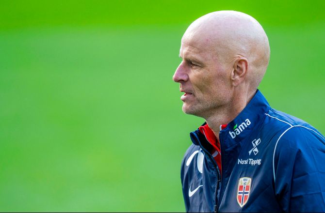 Nations League B -Ståle svarer på kritik: Nogle har ondt i røven