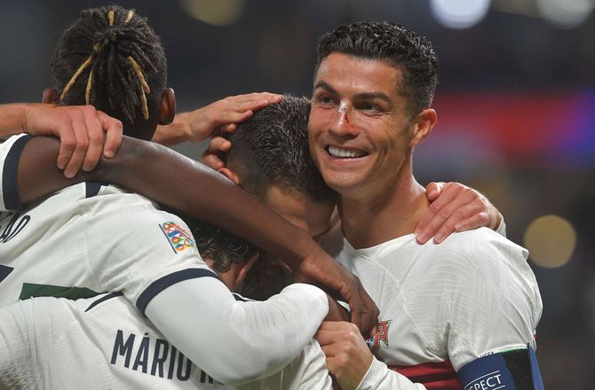 UEFA Nations League A -Dobbelt op på Dalot i sikker Portugal-sejr