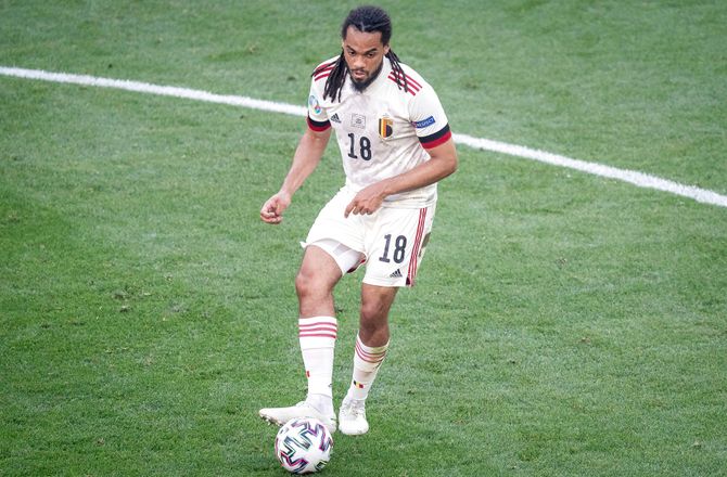 1. Division -Medie: Frie Jason Denayer tæt på skifte til Dubai