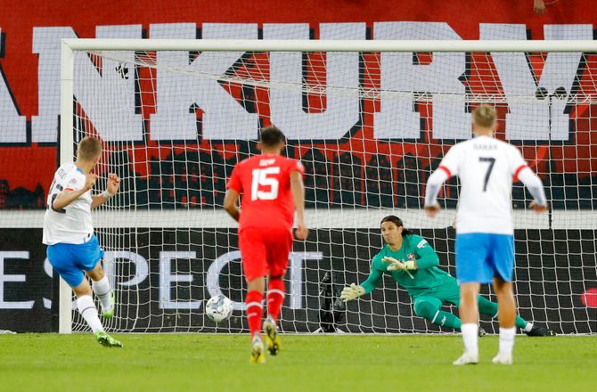 Nations League A -Soucek brændte straffe da Tjekkiet tabte og røg ned i Liga B