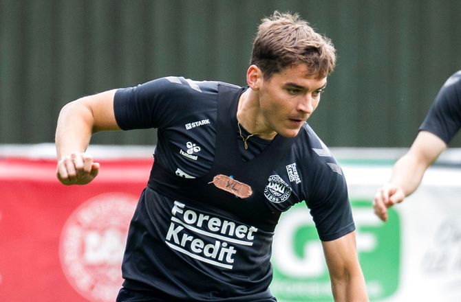 Bundesliga -Efter lårskade: Robert Skov er tilbage i træning