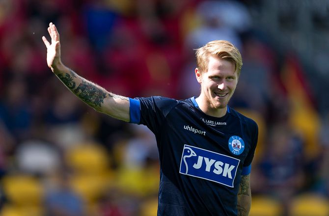 Pokalen -Silkeborg sender Næver ud af pokalturneringen med sikker 3-0 sejr