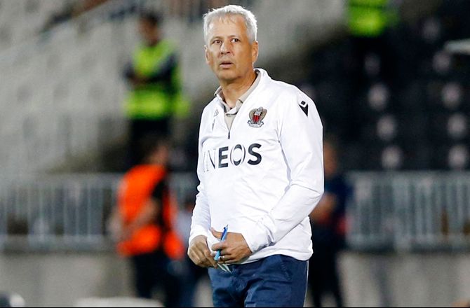 Ligue 1 -Favre trods exit-rygter: Har haft det fantastisk