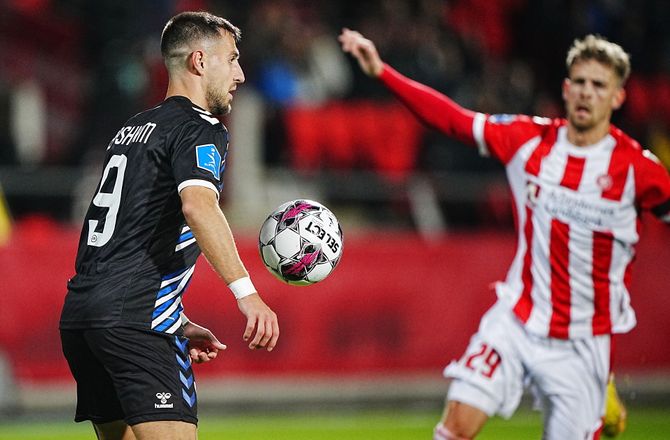 3F Superliga -AaB'er frataget stor chance: Der kom en lys top
