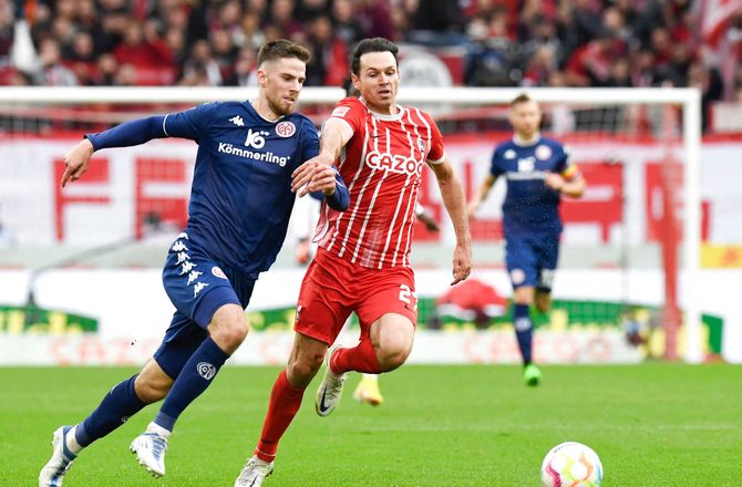 Bundesliga -Skarpe Freiburg spillede sig forbi Bayern og Dortmund