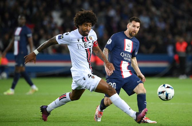 Ligue 1 -Messi og Mbappe nedlagde Schmeichel og co.
