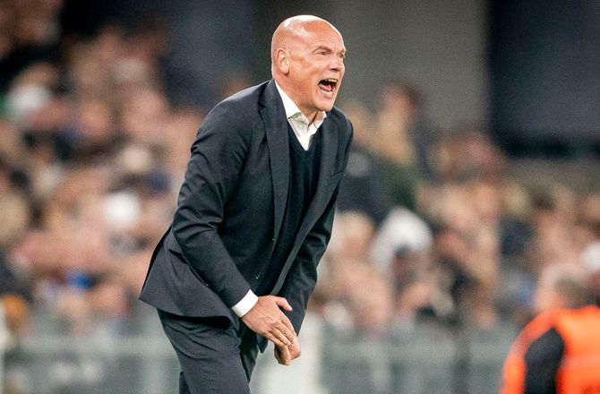 3F Superliga -Rösler revser simpelt spørgsmål: Prøver du at gøre mig sur?