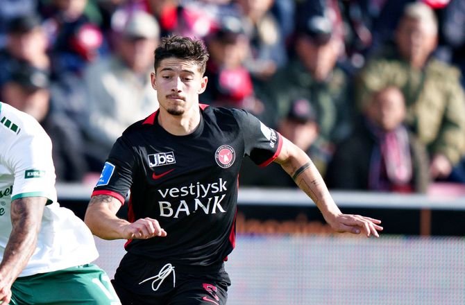 3F Superliga -Uruguayaner imponerer i FCM: Han bliver uhyggelig