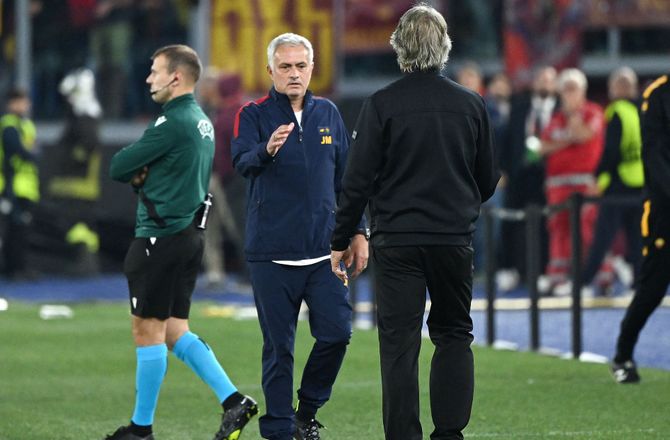 Europa League -Mourinho roser Betis-veteran: Kærlighed til fodbolden