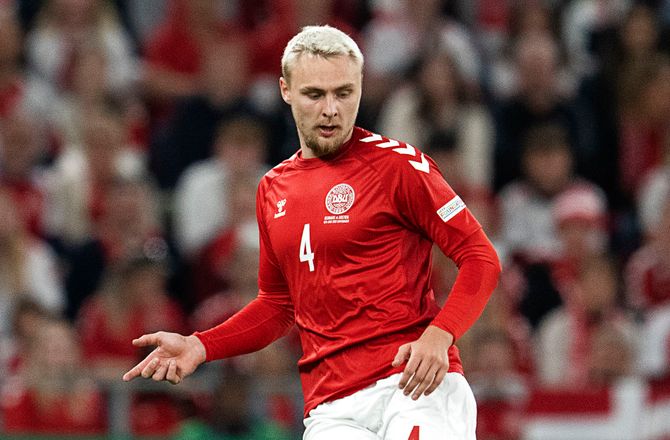 Premier League -Rygtetid: Liverpool ser Victor Nelsson an