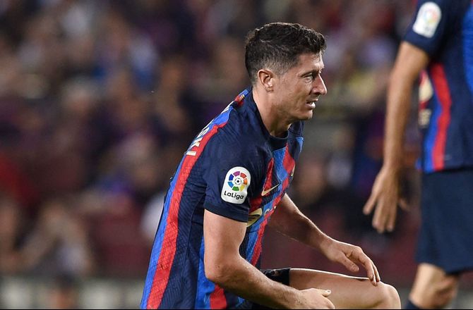 La Liga -Lewandowski får tre spilledages karantæne i La Liga