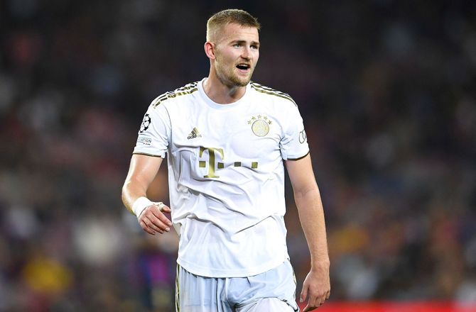 Bundesliga -De Ligt afviser rygter: Jeg var ikke i dialog med Chelsea
