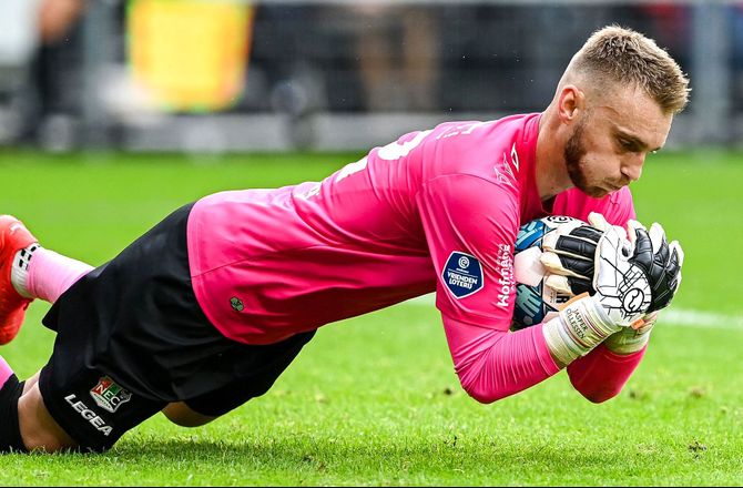 VM -Van Gaal har fravalgt Cillessen: Har du set hans kampe?