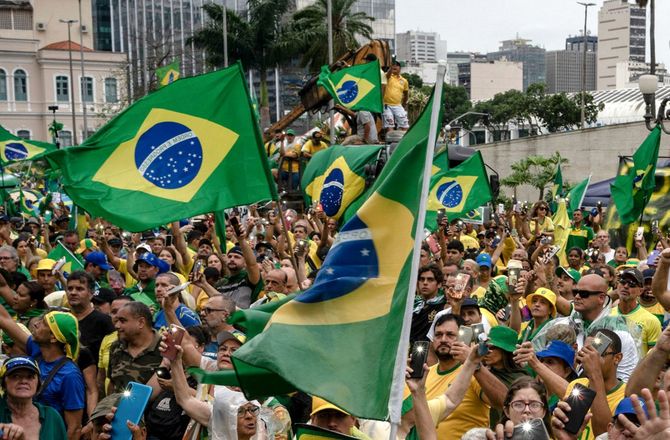 VM -Journalist: VM-titel skal forene en splittet brasiliansk befolkning
