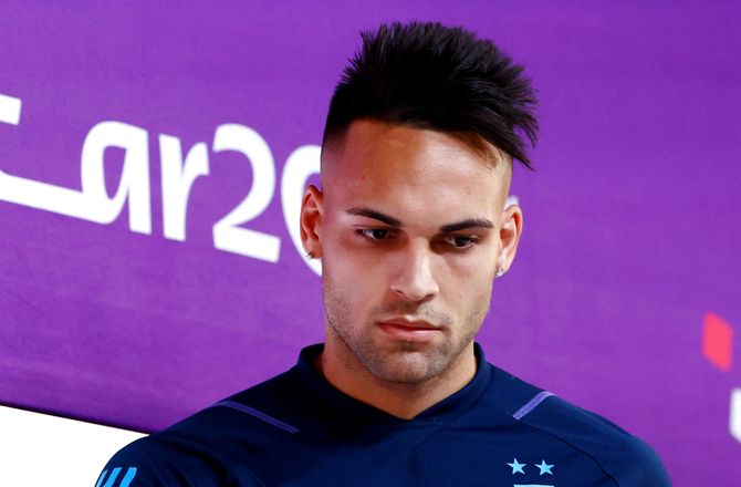 VM -Argentina udelader Lautaro Martinez - Polen skifter én