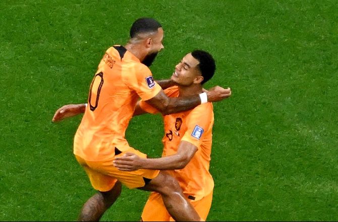 VM -Depay: Vil hellere spille med Bergwijn end Gakpo