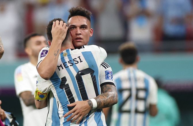 VM -Messi forsvarer Martinez: Han er vigtig for os