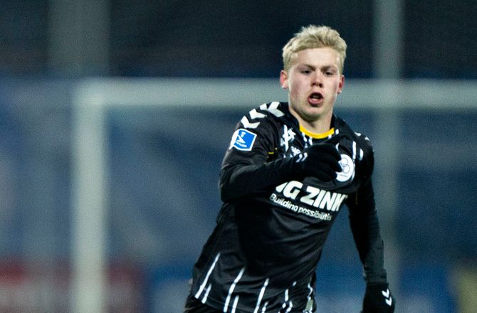 3F Superliga -AC Horsens sælger midtbanetalent til Breidablik