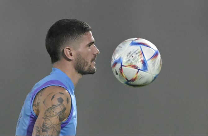VM -Rodrigo de Paul missede træning: Problemer med baglåret