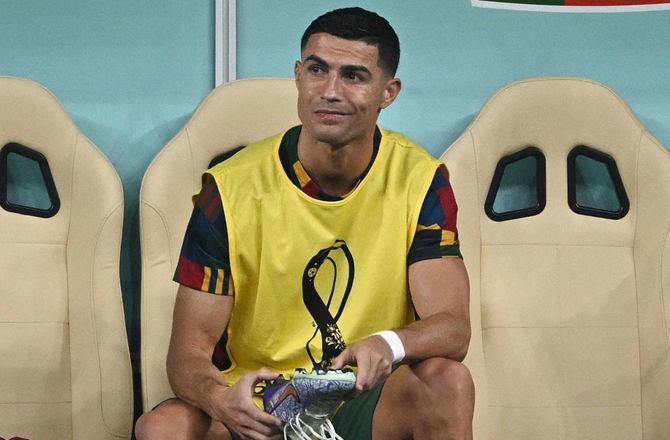 VM -LIGE PÅ: Barnlige Ronaldo ved at ødelægge eftermæle
