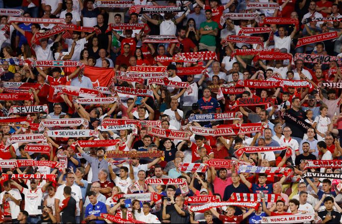CL -Sevilla straffet af UEFA efter racisme: Har ekskluderet medlem