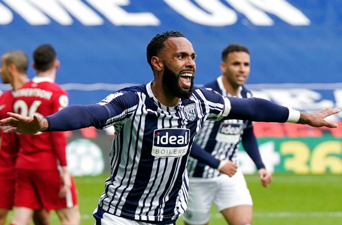Championship -Kyle Bartley har fået aktiveret klausul - får ny aftale med West Brom