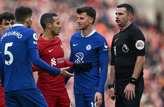 Premier League -Liverpool og Chelsea var målnærige i uskønt krisemøde