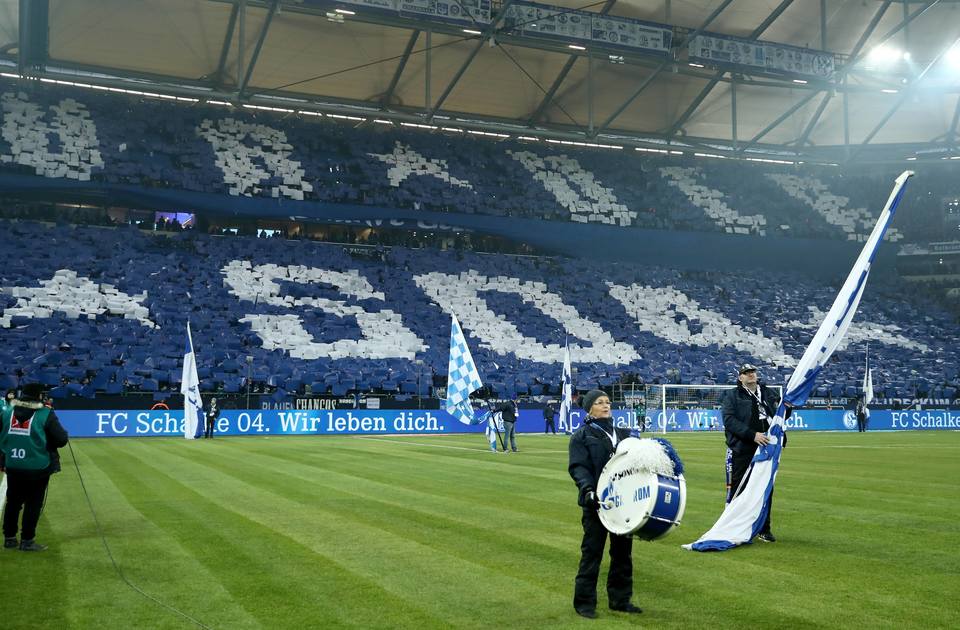 Schöpf sikrede trængte Schalke første sejr