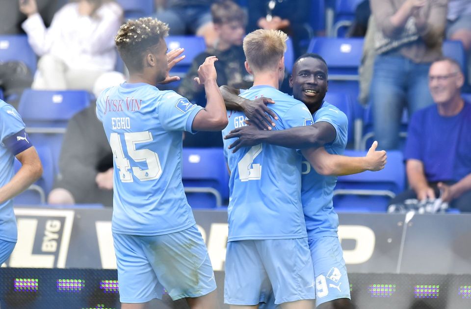 Silkeborg bytter en - Randers roterer fem - Vimarsana News