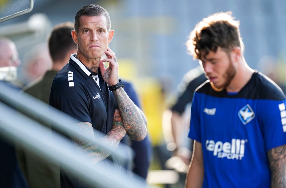 Agger og co. dukket af smuk flugter og Koch - Vimarsana News