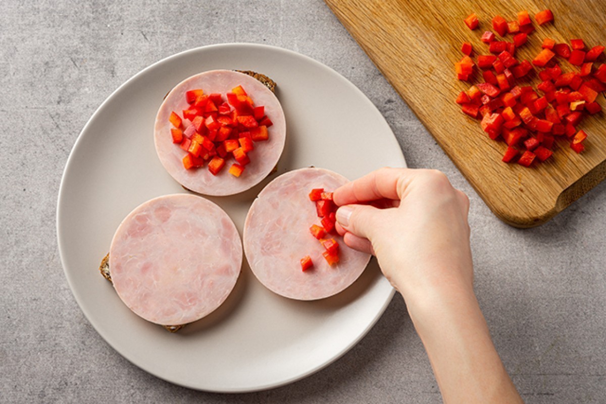 Recept voor Broodje met ham en paprika