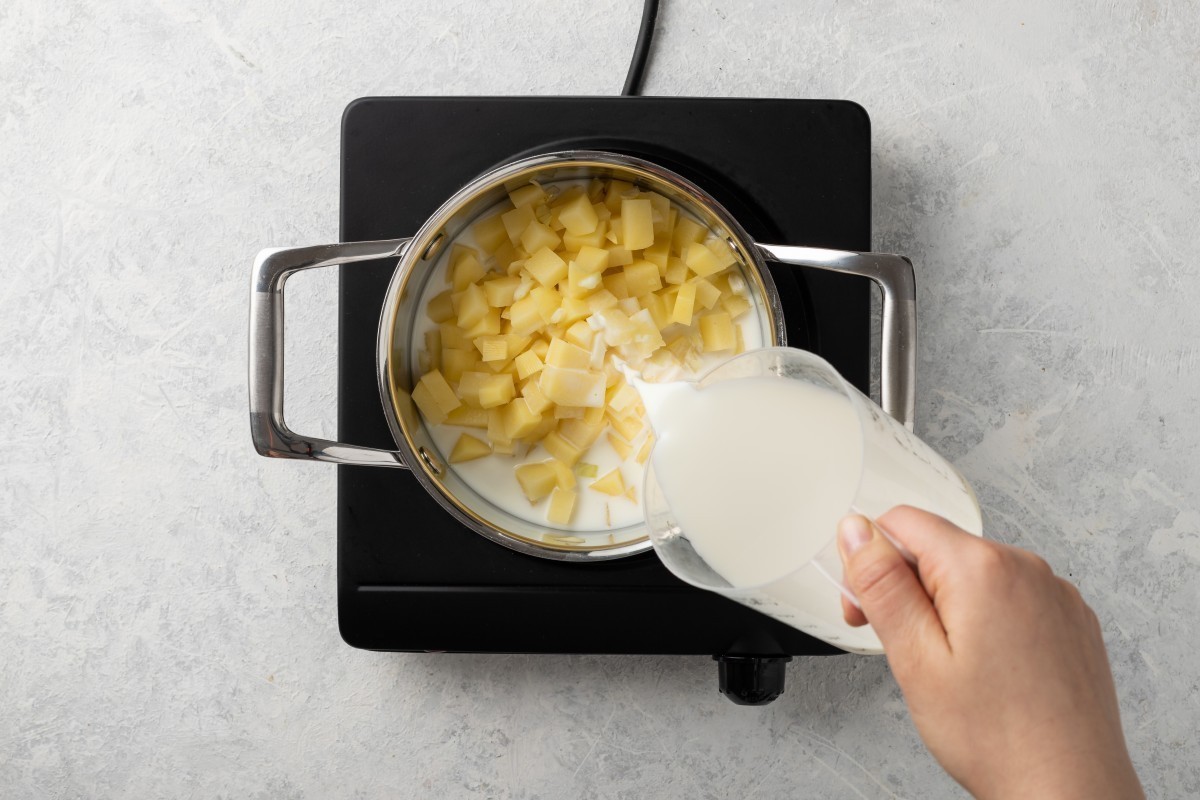 Recept voor Dikke vissoep met aardappels