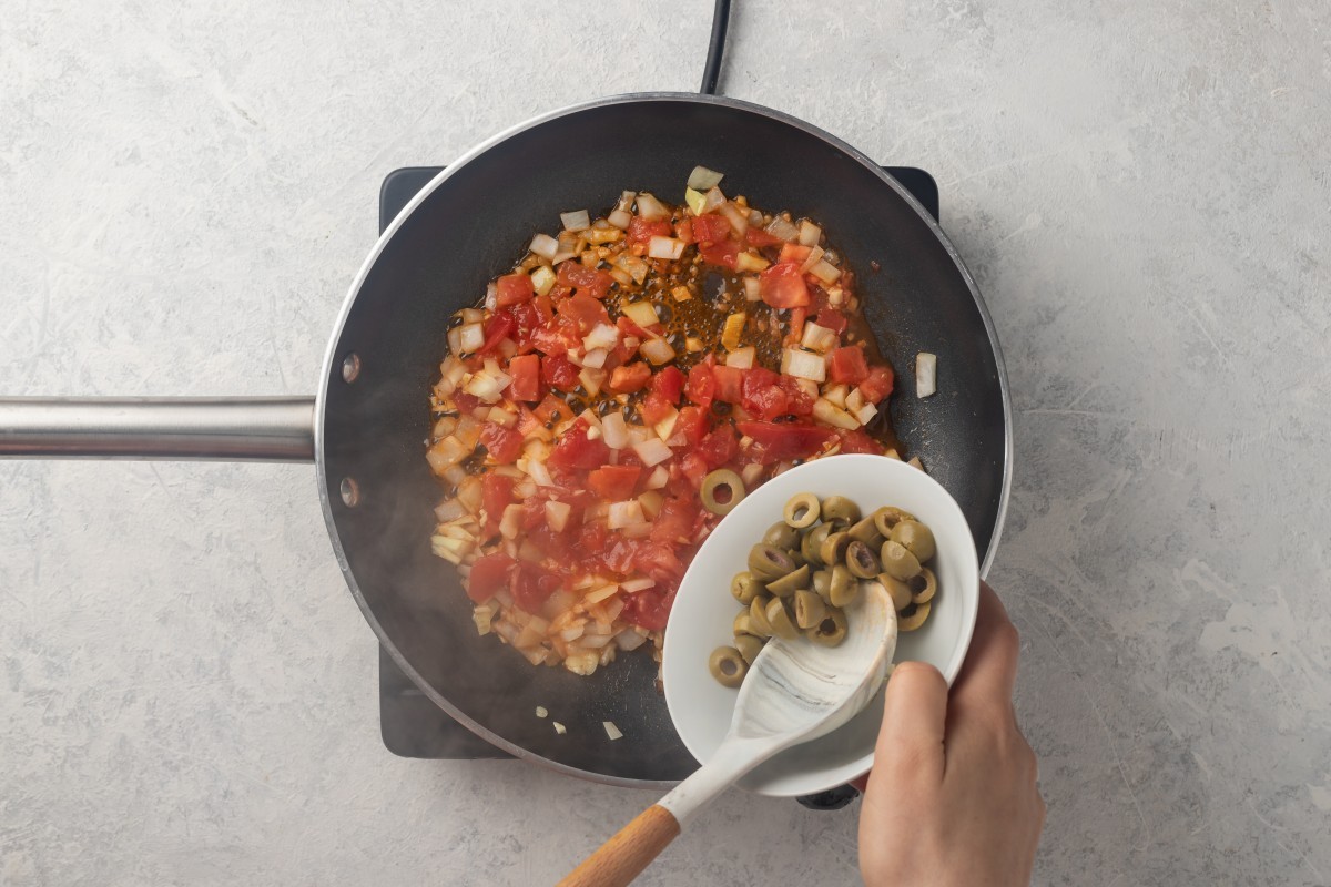 Recept voor Italiaanse kabeljauw in wijn met olijven